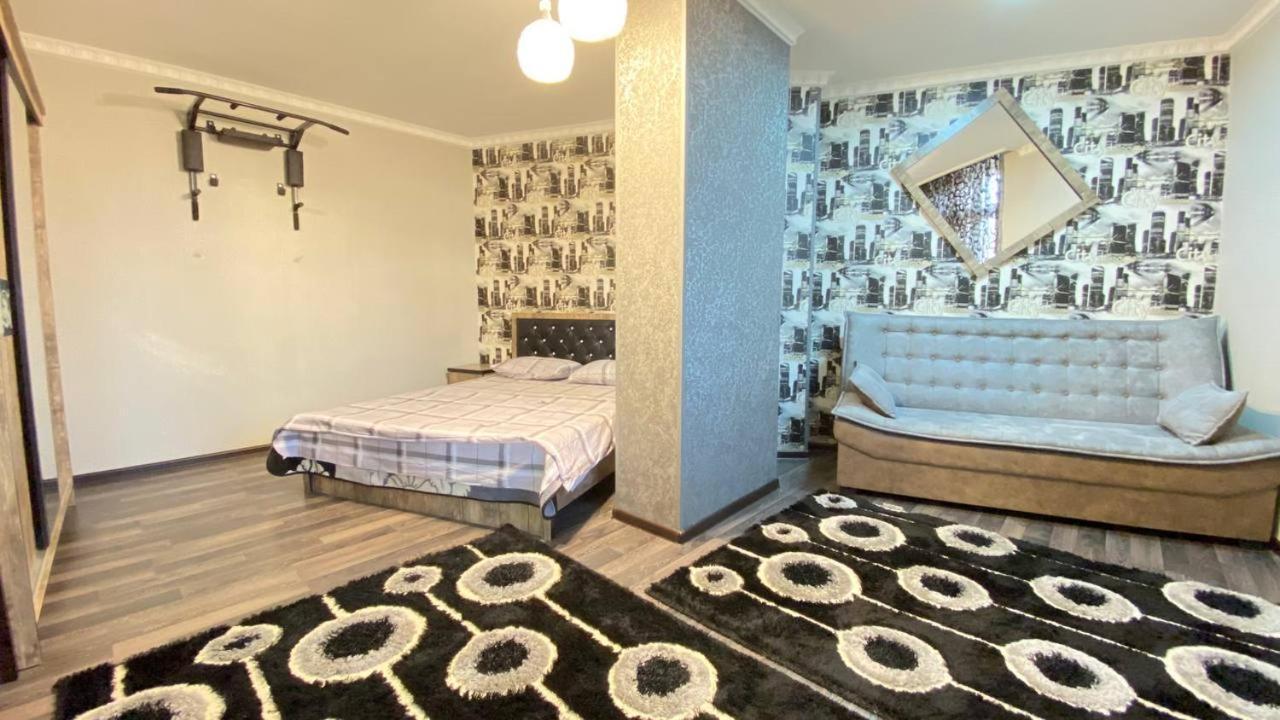 Hi-Tech Apartment In City Center Ташкент Екстер'єр фото