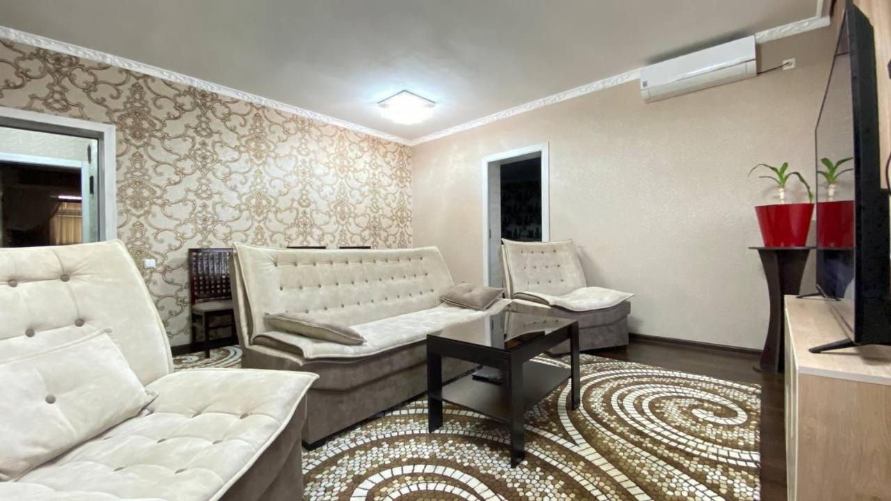 Hi-Tech Apartment In City Center Ташкент Екстер'єр фото